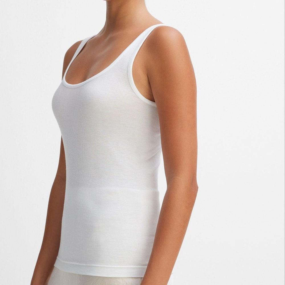 vince scoop neck tank top size m NWOT